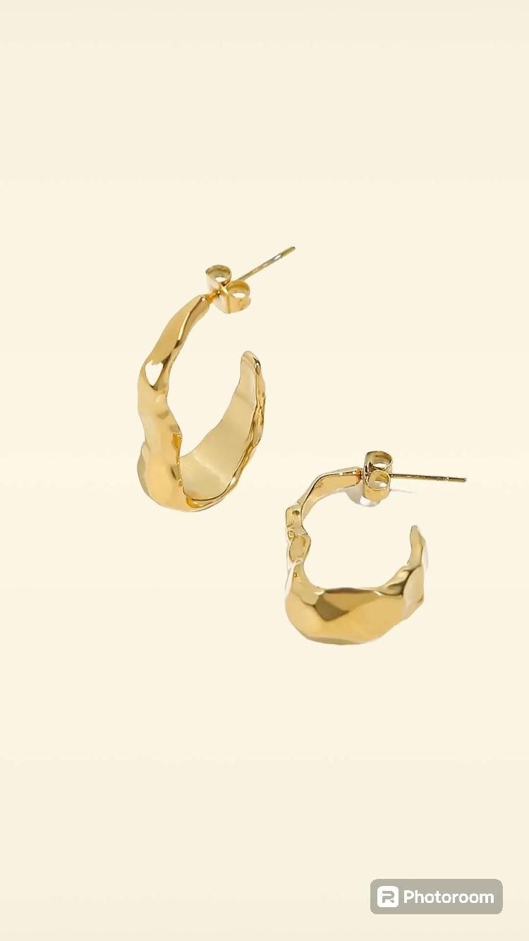 Freya earrings