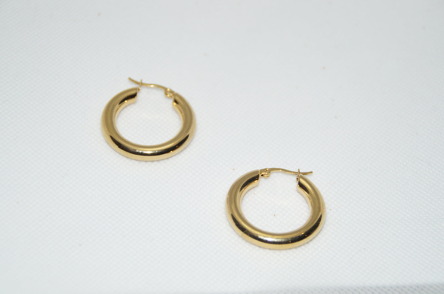 Stella Hoops Gold